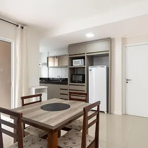 Aluguel De 2 Quartos Sendo 1 6 Pessoas Com Piscina Em Bombas Apartamento